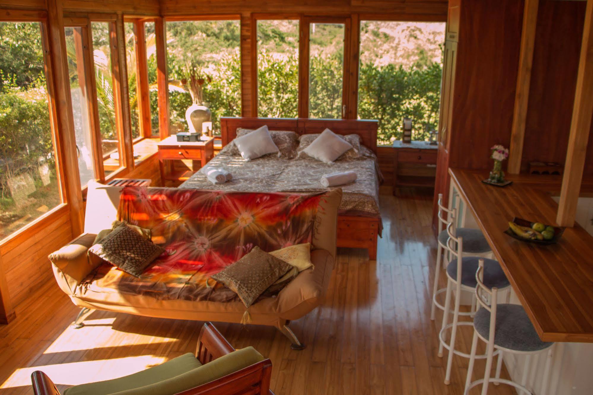 Chez Manany Galapagos Ecolodge Puerto Villamil Exterior photo